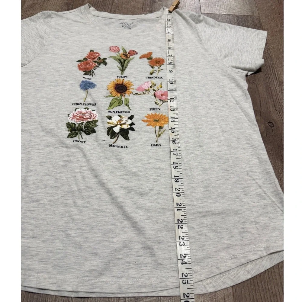 Mighty Fine Women's XL Grey Botanical Flower Graphic Tee‎ Short Sleeve T-Shirt